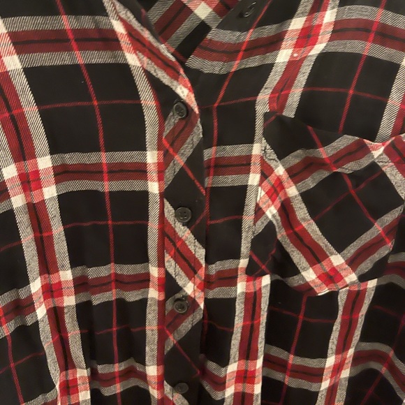 Black Plaid Top - fits like a size Small - Picture 6 of 7